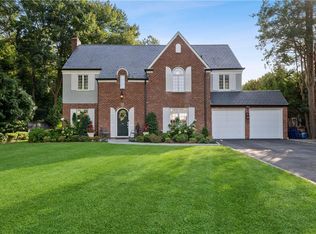 84 Sargent Rd, Scarsdale, NY 10583