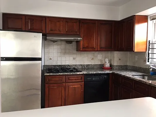 Rented by Bethel Realty Inc. | media 33