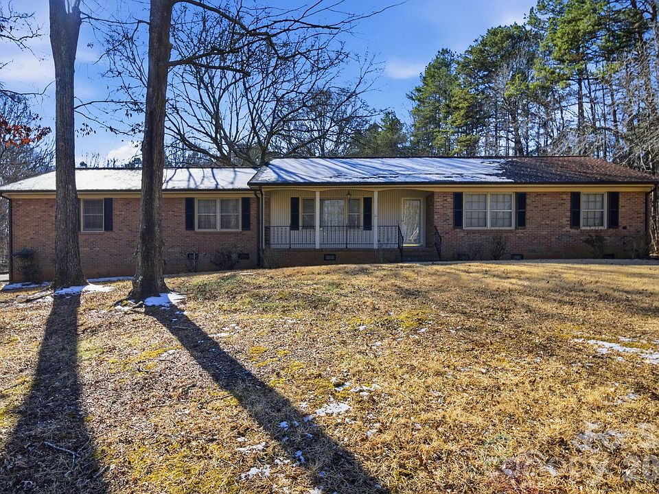 1st image of 1889 Berrywood Ln