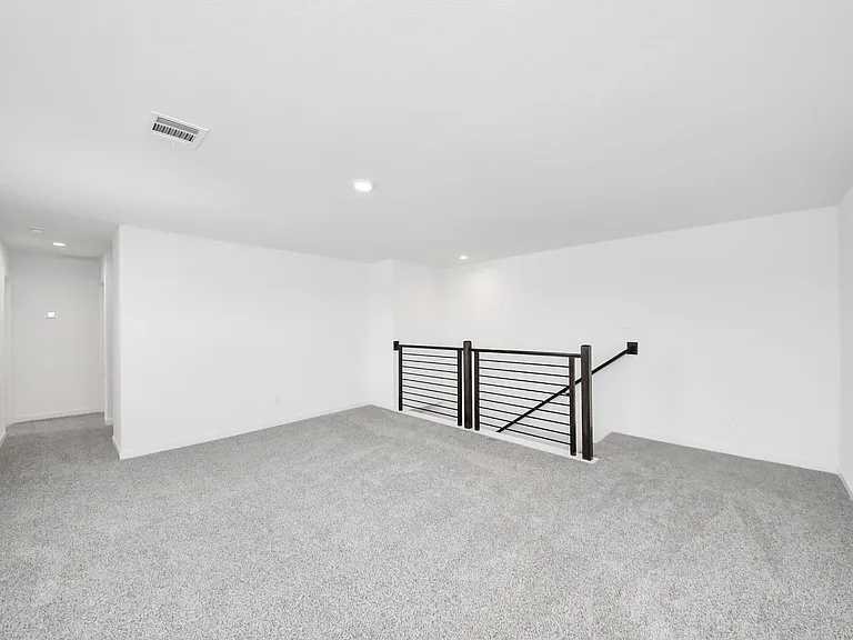 8550 Tropical Breeze Way — Photo 39