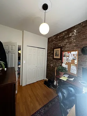 Rented by R New York | media 10