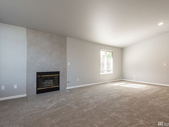 2nd image of 3826 50th Ave NE