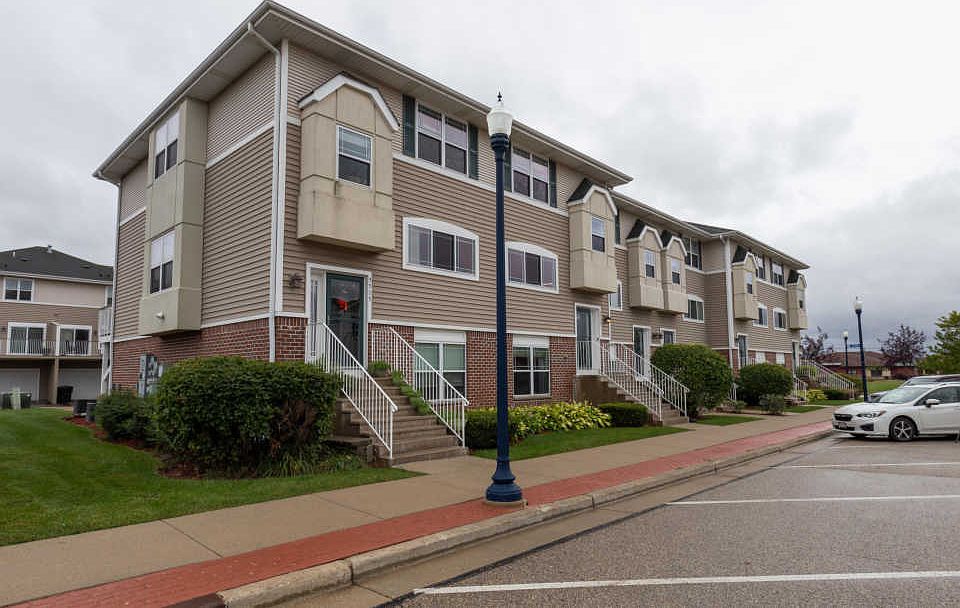 1st image of 3513 E Squire Ave #3513