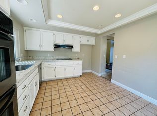 13792 Solitaire Way, Irvine, CA 92620