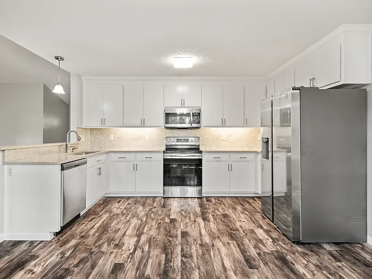 2099 Yacht Club Rd — Photo 16