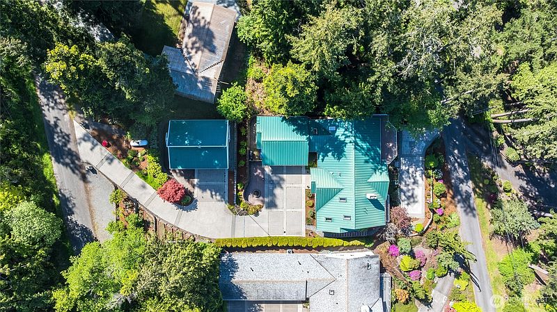5th image of 17340 Maple Lane