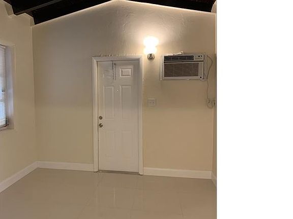 2nd image of 482 NE 162nd St