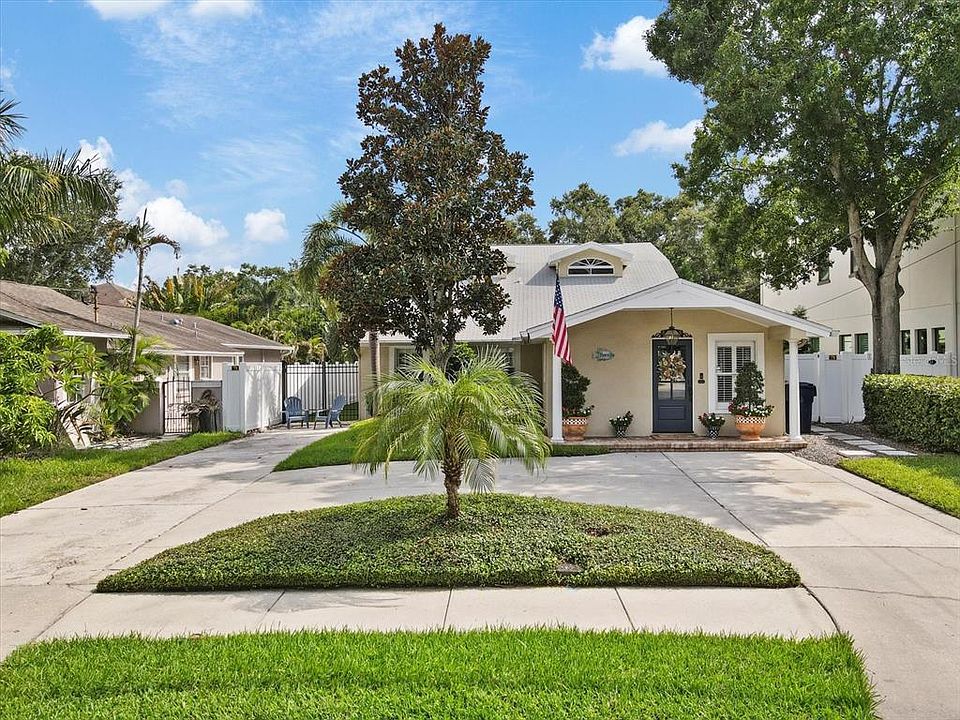1st image of 3328 W WALLCRAFT AVENUE