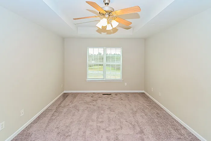 235 Sunrise Dr — Photo 5