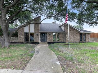 10102 Deermont Trl, Dallas, TX 75243