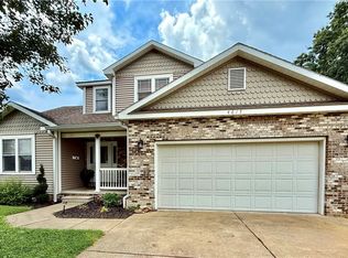 4615 8th Ave, Vienna, WV 26105