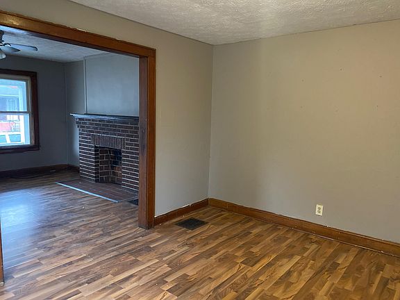 2nd image of 317 S Ogden Ave