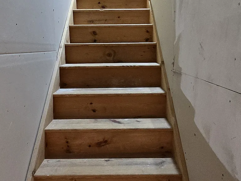 6 Colonial Ct #6 — Photo 34