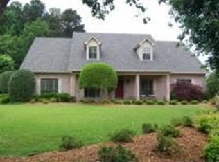 47 Westchester Ct, Little Rock, AR 72223