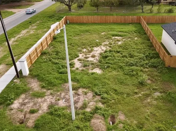 1207 Gabriel Dr, San Juan, TX 78589
