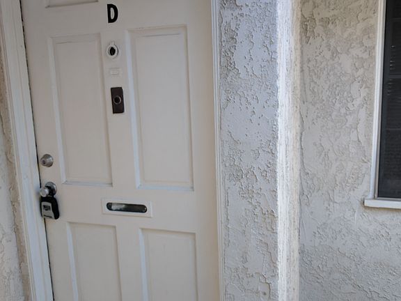 3rd image of 269 La Verne Ave APT D
