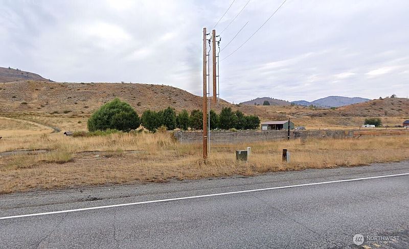 3rd image of 1 HWY 153