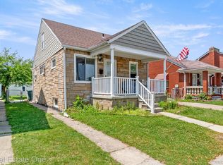 7727 Anthony St, Dearborn, MI 48126