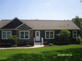 344 Holyoke Rd, Butler, PA 16001