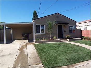 3rd image of 6455 Orizaba Ave