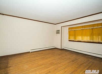 3rd image of 210 N Richmond Ave