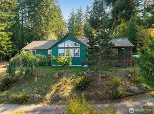 6698 Crimson Sky Loop NW, Seabeck, WA 98380