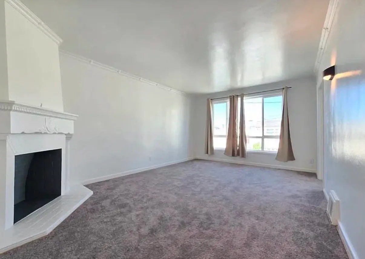 3 bed, $5,100 — Photo 4