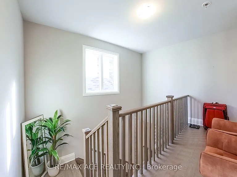 261 Marigold Ct — Photo 20