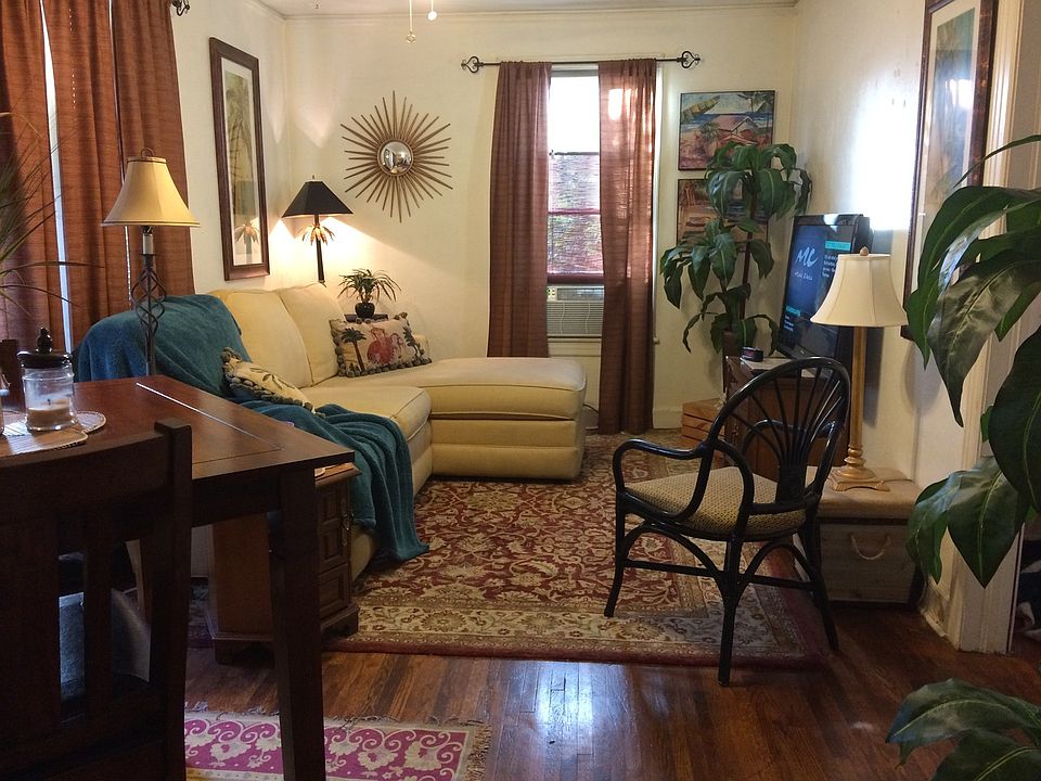 1st image of 711 E 37th St #713C