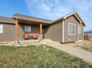 2856 Caywood Dr, Salina, KS 67401