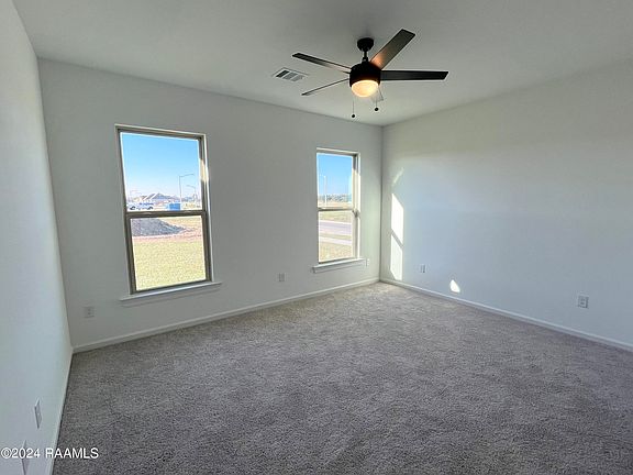 3rd image of 100 Braddish Ct