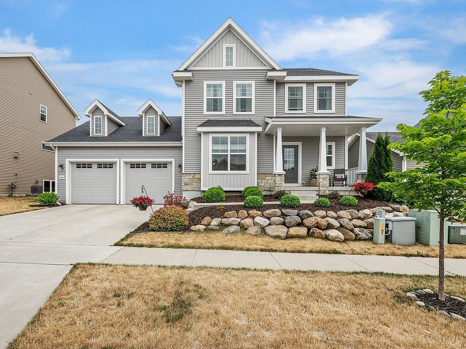 1st image of 10206 Shady Birch Trl