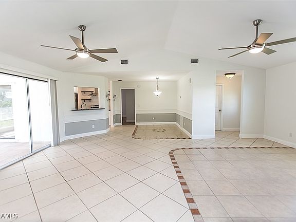5th image of 4124 SW 20th Ave
