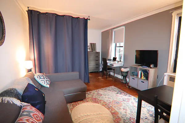 Rented by Carol T. Marino, LREB | media 9