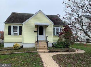 106 S Stuart St, Essex, MD 21221