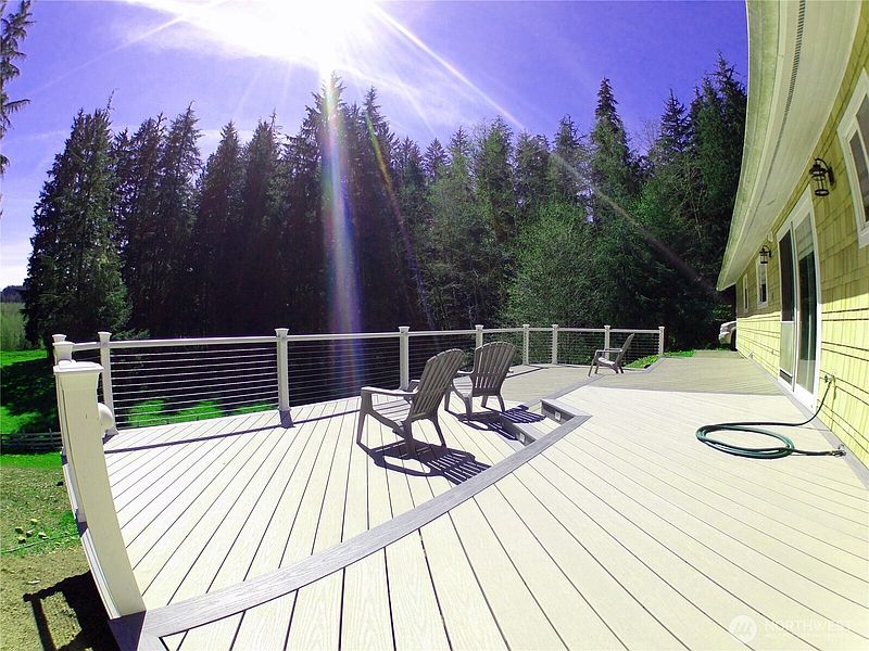 2nd image of 2619 Mora Road