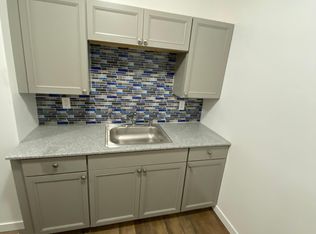 800 S Noland Rd #5, Independence, MO 64050