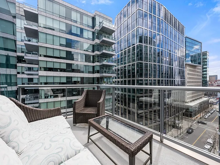 22 Liberty Dr #9G — Photo 19