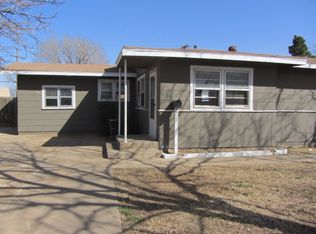 1902 60th St, Lubbock, TX 79412