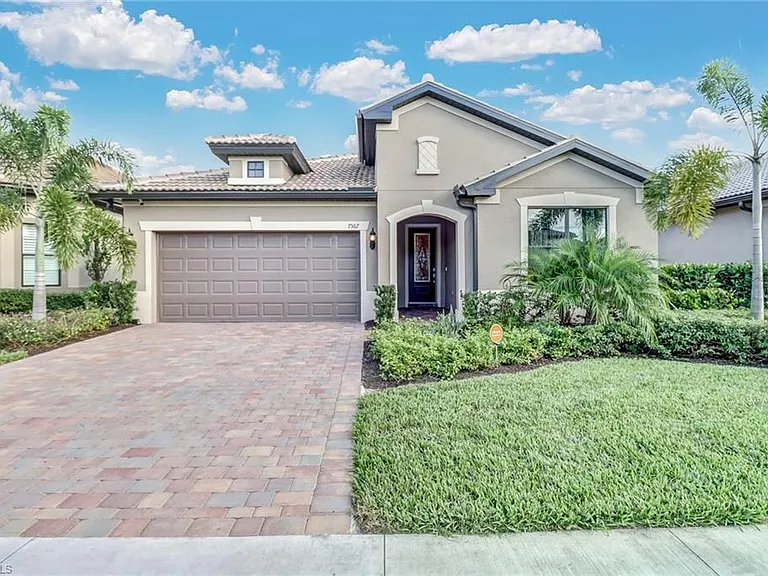 7567 Winding Cypress Dr — Photo 1