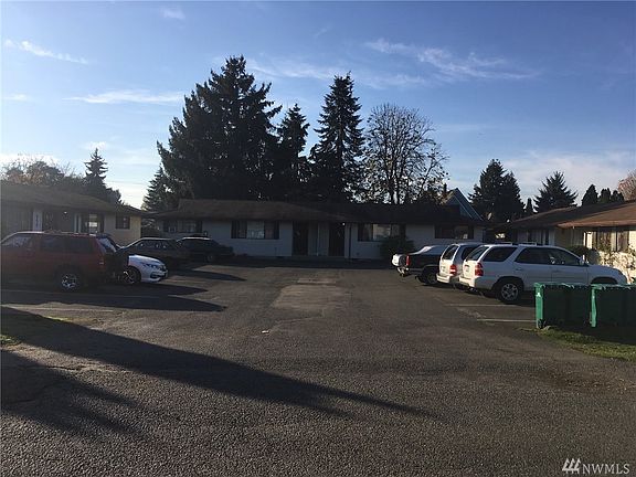 3rd image of 1615 1617 4th St SE