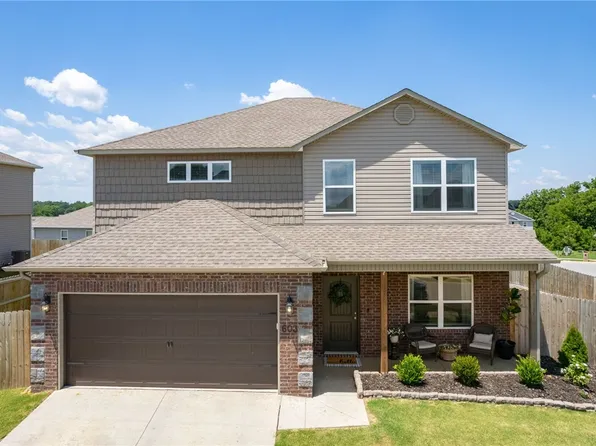 603 Woodcreek Loop, Lowell, AR 72745