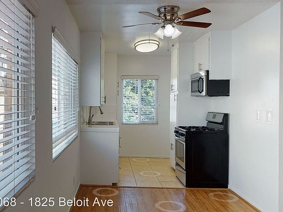 5th image of 1825 S Beloit Ave #10
