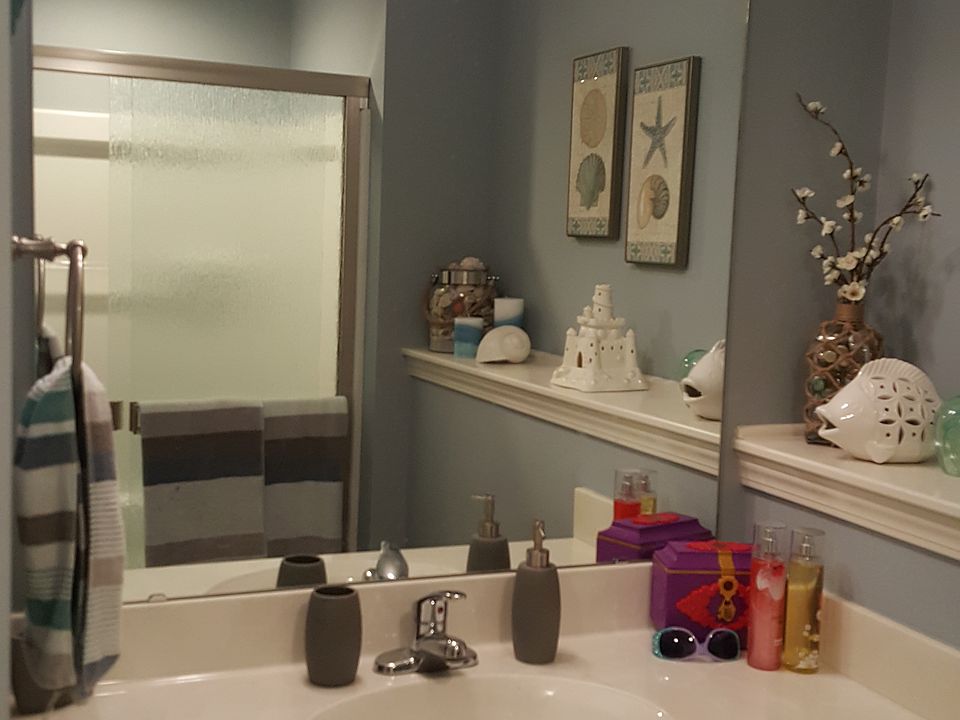 4th bedroom full bathroom