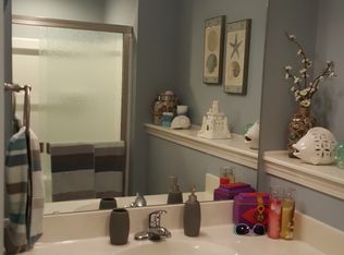 1429 SW 44th St, Lees Summit, MO 64082