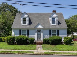 7 Durso Ave, Lawrence, MA 01843