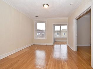 7133 S East End Ave, Chicago, IL 60649