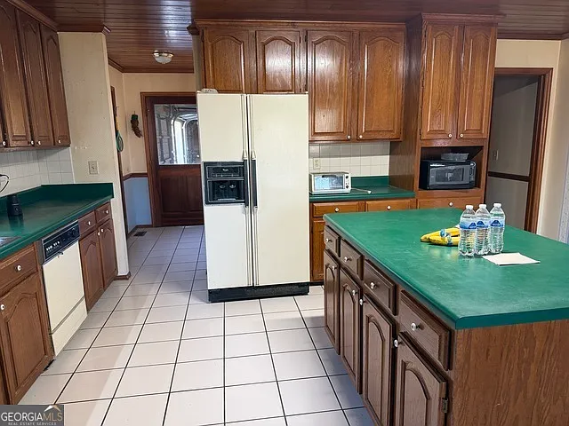 206 Ridge Cir — Photo 5