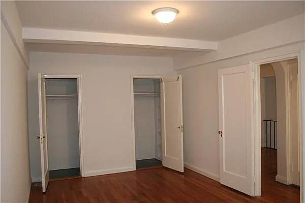 Rented by R New York | media 17