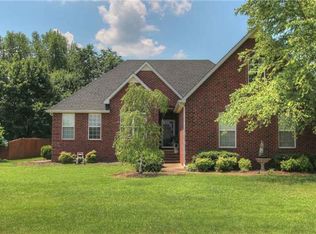305 Dunroe Ct, Murfreesboro, TN 37128